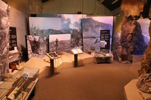 saipanamericanmemorialparkvisitorcenter.jpg